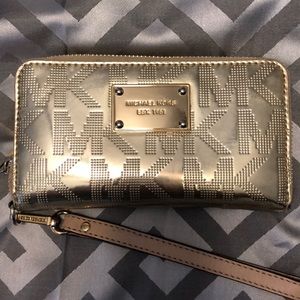 Michael Kors Wristlet